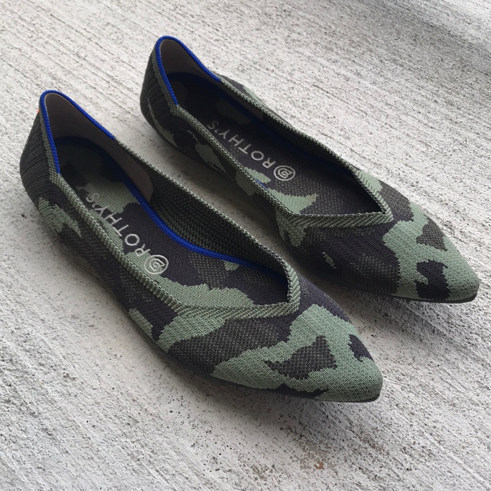 Rothy’s ‘The Point’ in Olive Camo